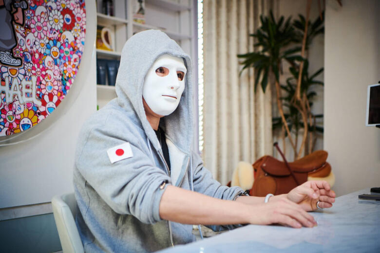 ラファエルの素顔がついに明らかに？仮面をしていた理由や世間の反応とは - さむじんかんぱにー